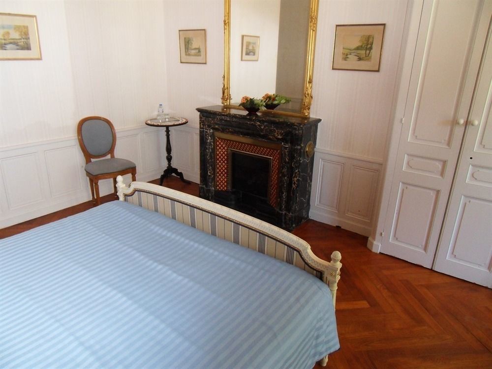 Chateau De La Motte Noailly Экстерьер фото