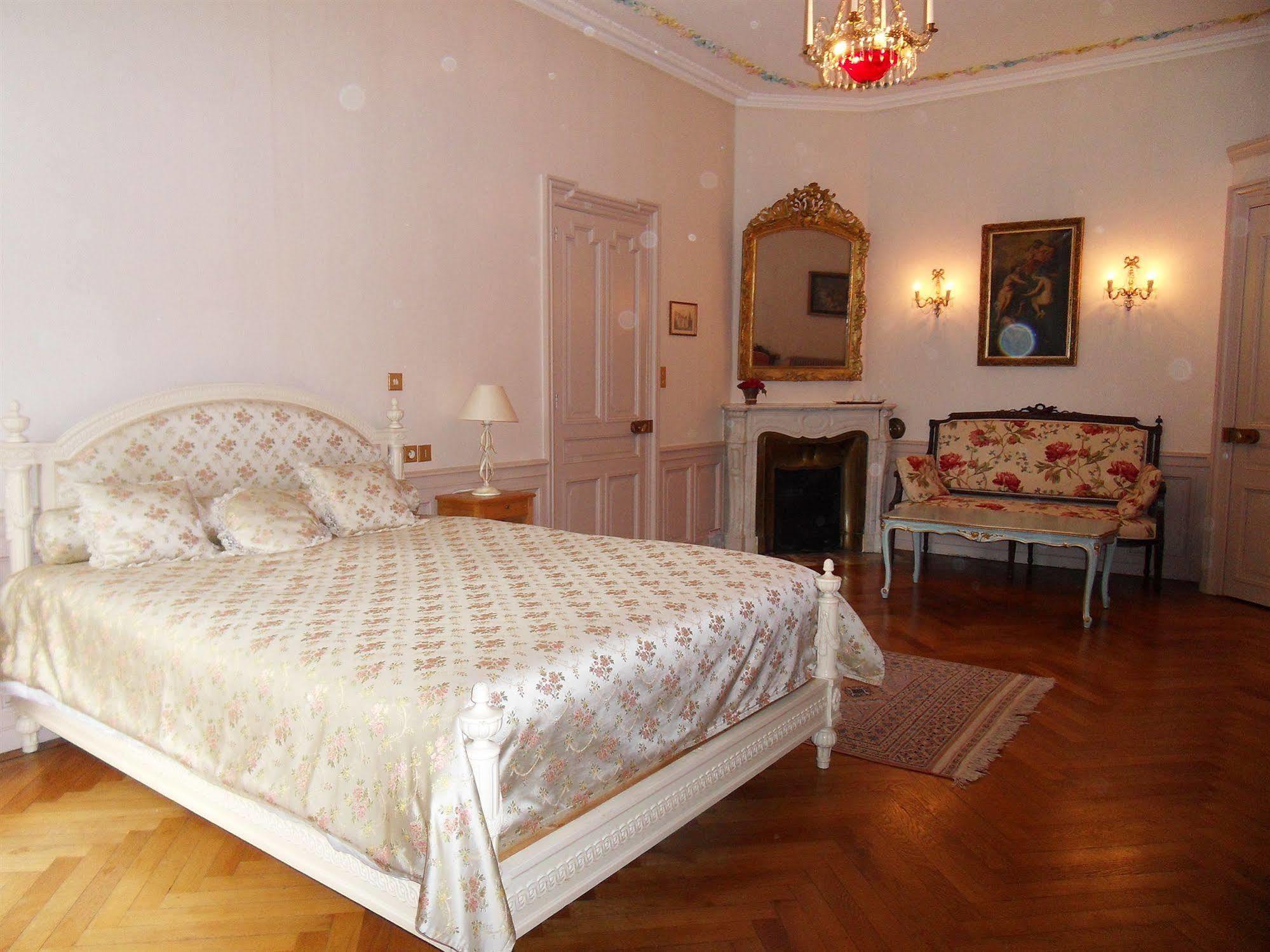 Chateau De La Motte Noailly Экстерьер фото